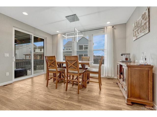 9147 Star Streak Cir, Littleton, CO 80125