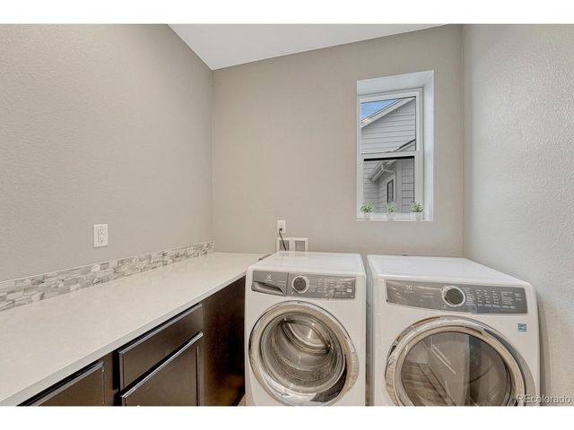 9147 Star Streak Cir, Littleton, CO 80125