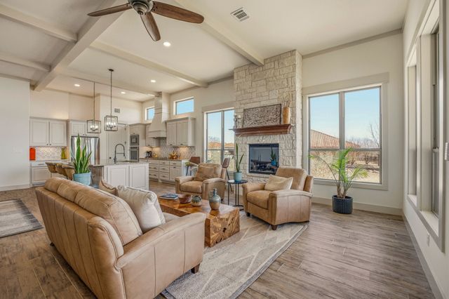 119 Valley View, Glen Rose, TX 76043