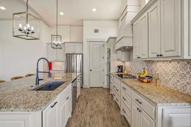 119 Valley View, Glen Rose, TX 76043