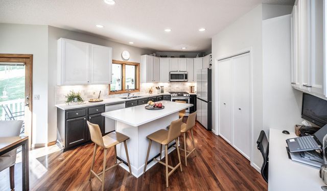 18885 Enhance Court, Farmington, MN 55024