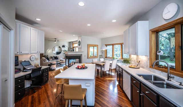 18885 Enhance Court, Farmington, MN 55024
