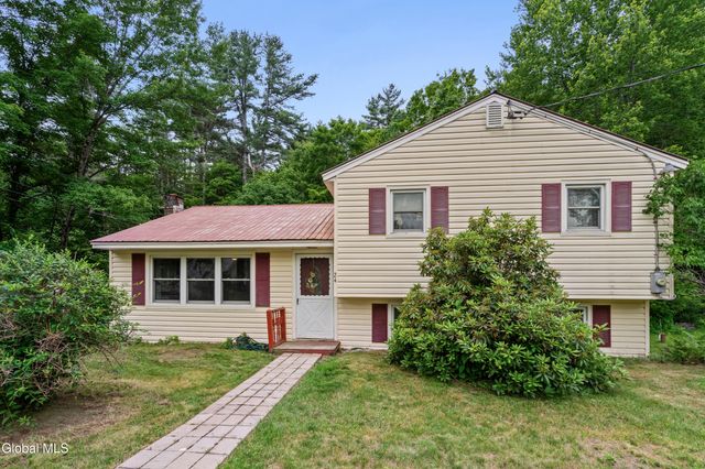 24 Hack Road, Corinth, NY 12822