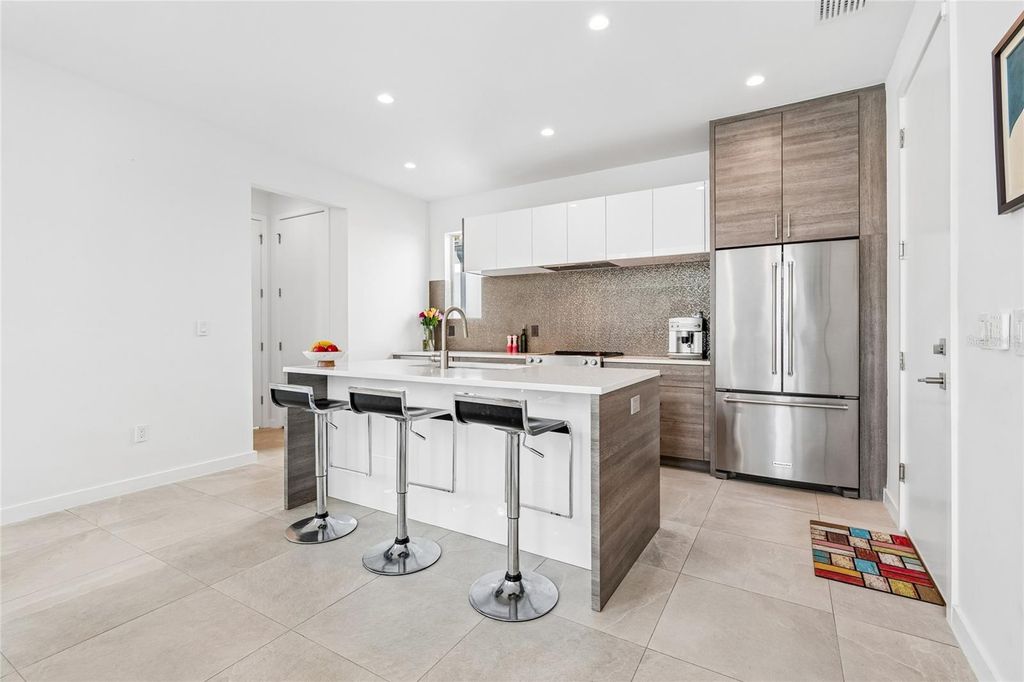 Image 24 of property listing at 1314 1/2 W. LEMON STREET, Tampa, FL 33606