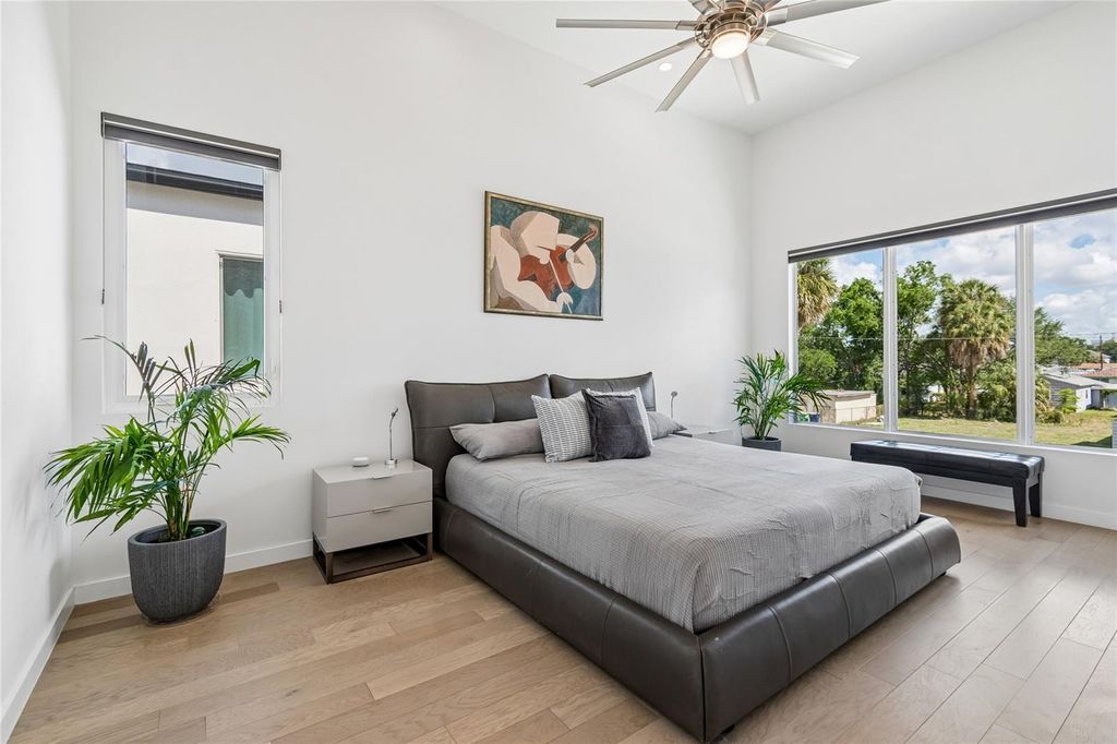 Image 42 of property listing at 1314 1/2 W. LEMON STREET, Tampa, FL 33606