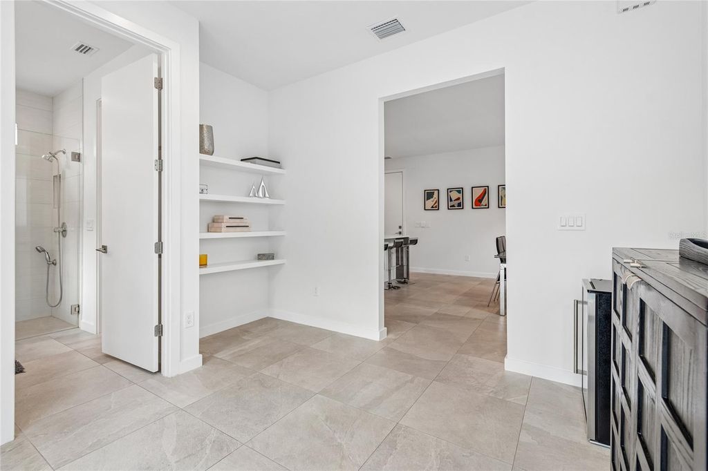 Image 51 of property listing at 1314 1/2 W. LEMON STREET, Tampa, FL 33606