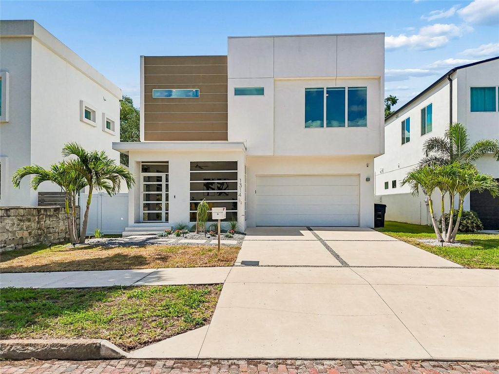 Image 78 of property listing at 1314 1/2 W. LEMON STREET, Tampa, FL 33606
