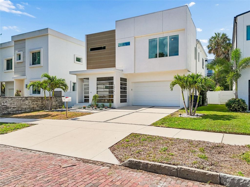 Image 79 of property listing at 1314 1/2 W. LEMON STREET, Tampa, FL 33606