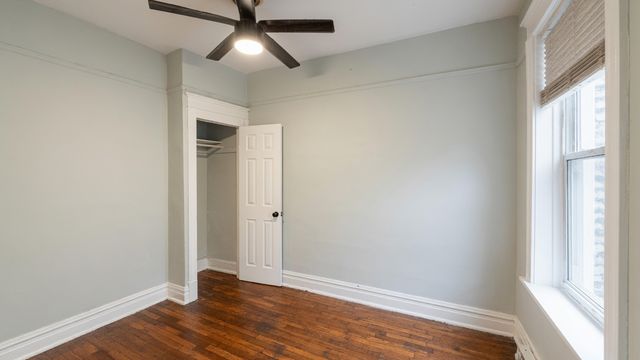 3649 W Montrose Avenue 1M, Chicago, IL 60618