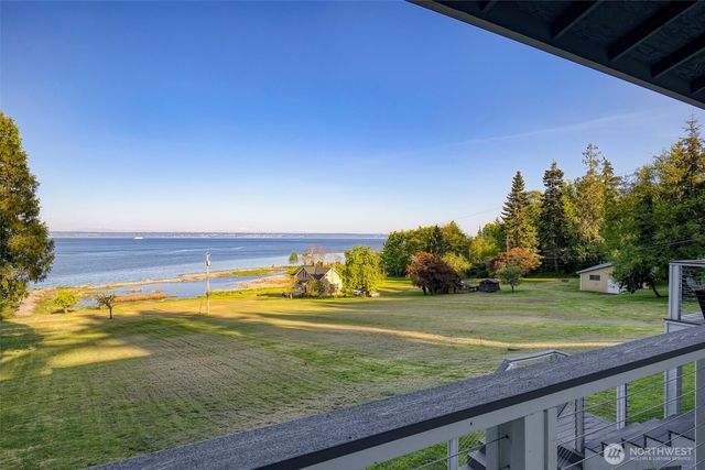 32326 Hoffman Road NE, Kingston, WA 98346