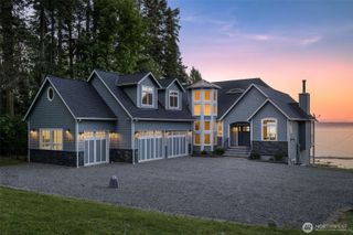 32326 Hoffman Road NE, Kingston, WA 98346