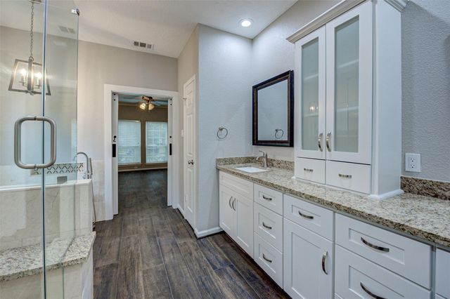 3422 Mesquite Drive, Sugar Land, TX 77479