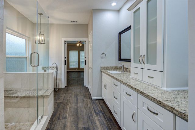 3422 Mesquite Drive, Sugar Land, TX 77479