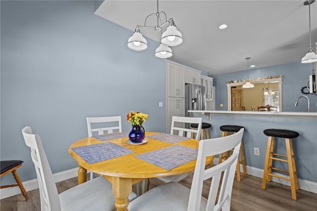 17 Blackwells Landing, Brooklyn, CT 06234
