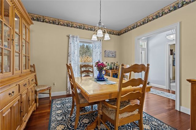 17 Blackwells Landing, Brooklyn, CT 06234