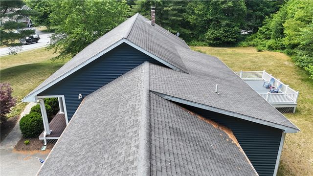 17 Blackwells Landing, Brooklyn, CT 06234