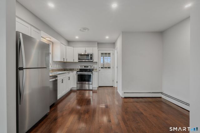 72 Ponderosa Lane, Newington, CT 06111