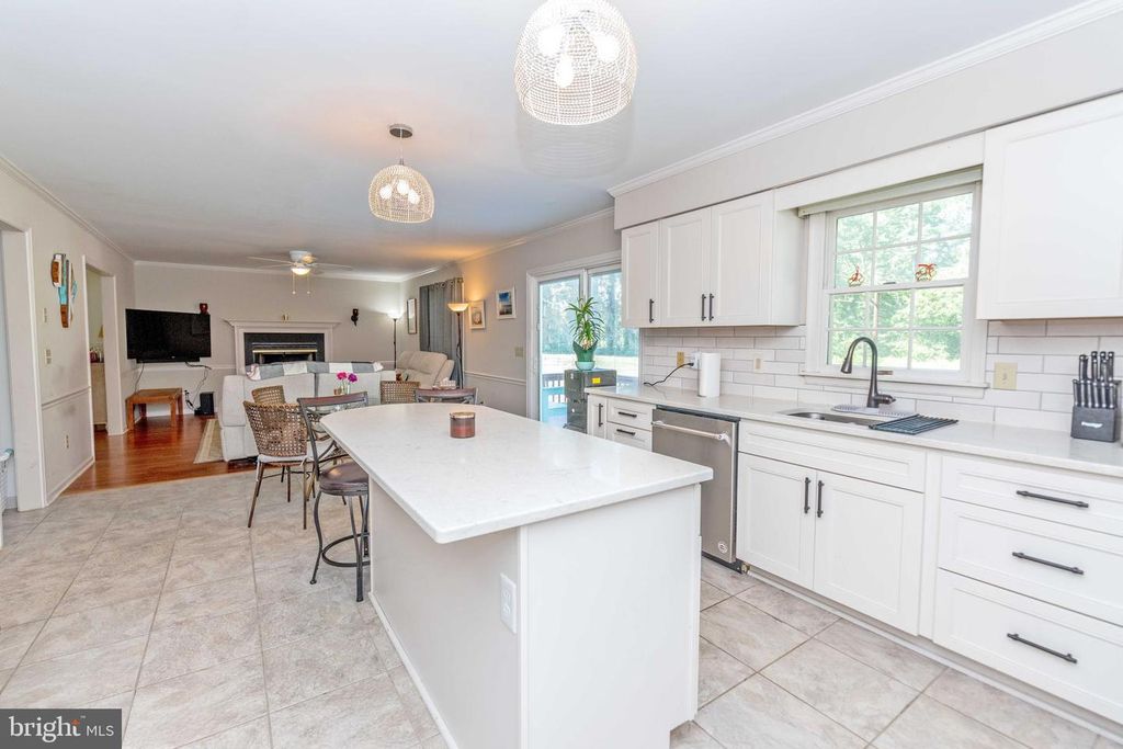Image 11 of property listing at 27860 CLEARWATER CT, Salisbury, MD 21801