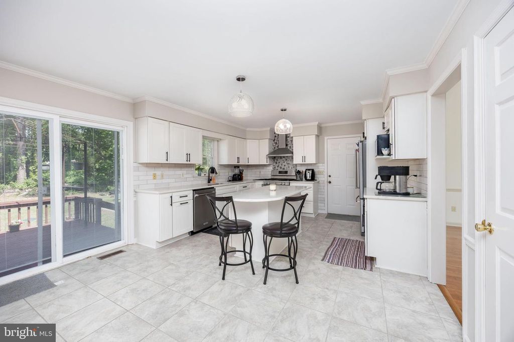 Image 15 of property listing at 27860 CLEARWATER CT, Salisbury, MD 21801