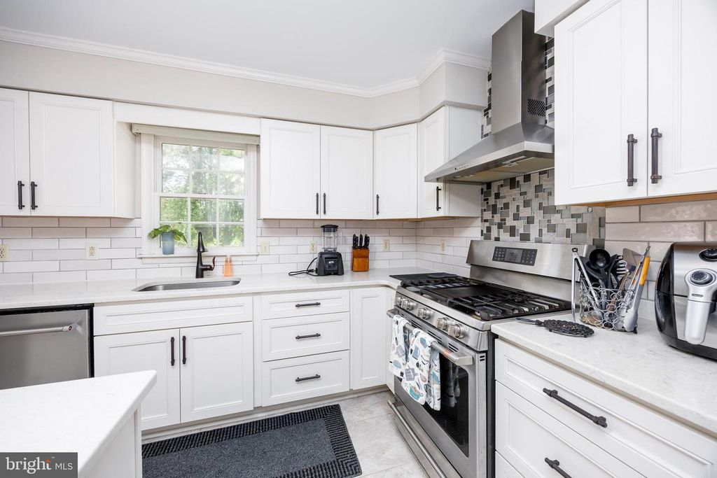 Image 17 of property listing at 27860 CLEARWATER CT, Salisbury, MD 21801