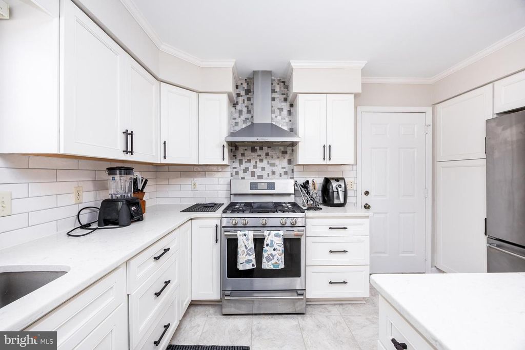 Image 18 of property listing at 27860 CLEARWATER CT, Salisbury, MD 21801