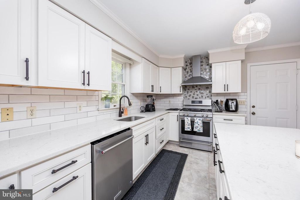 Image 19 of property listing at 27860 CLEARWATER CT, Salisbury, MD 21801