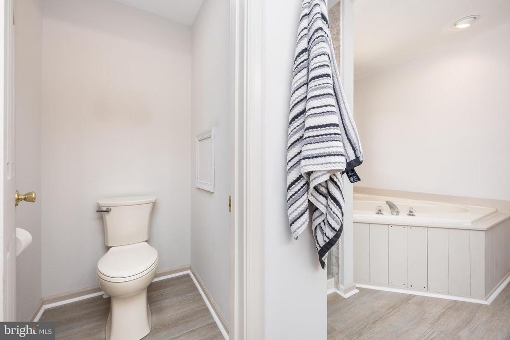 Image 33 of property listing at 27860 CLEARWATER CT, Salisbury, MD 21801