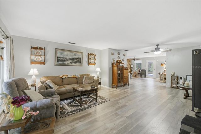 8951 SW 202ND AVENUE ROAD, Dunnellon, FL 34431