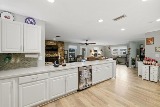 8951 SW 202ND AVENUE ROAD, Dunnellon, FL 34431