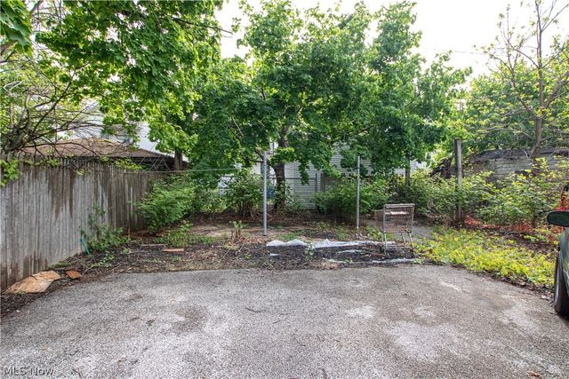 635 E 115th Street, Cleveland, OH 44108