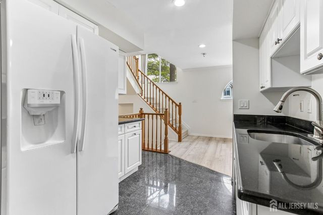 1 Picaron Place, South Amboy, NJ 08879