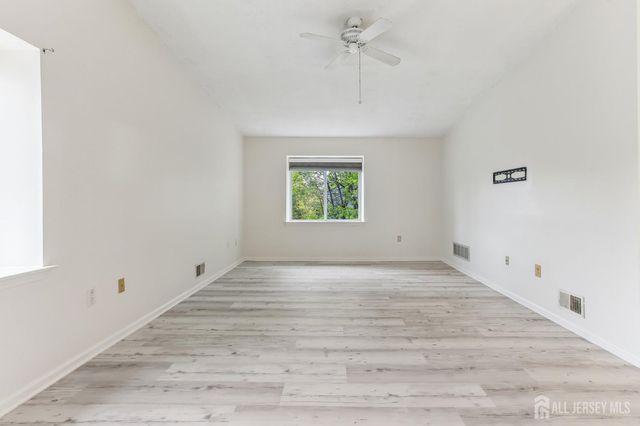 1 Picaron Place, South Amboy, NJ 08879