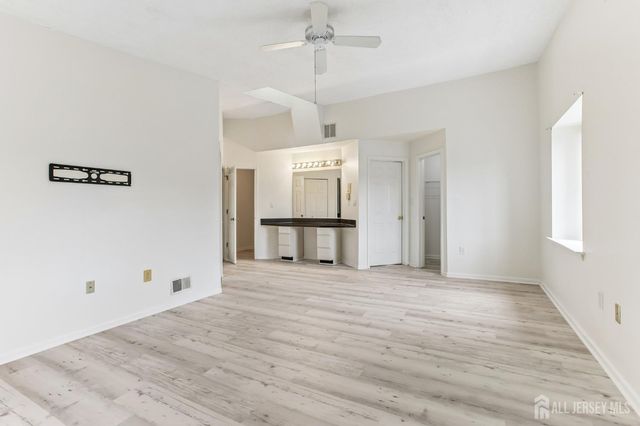 1 Picaron Place, South Amboy, NJ 08879