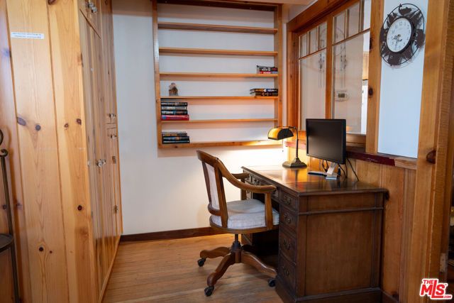 40083 Lakeview Drive, Big Bear City, CA 92315