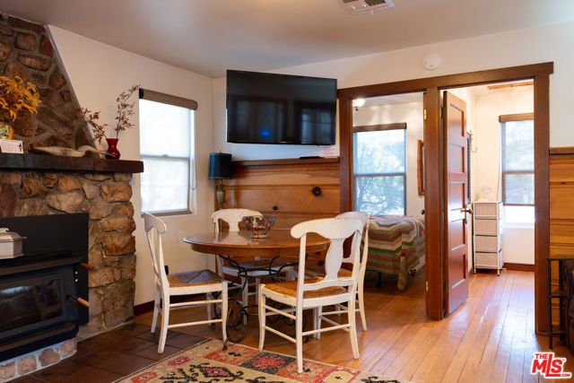 40083 Lakeview Drive, Big Bear City, CA 92315