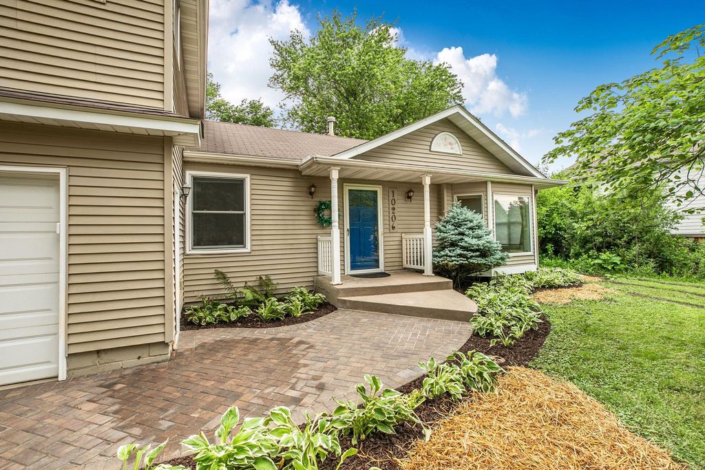 10206 Lakeview Drive W, Minnetonka, MN 55305 — photo 3