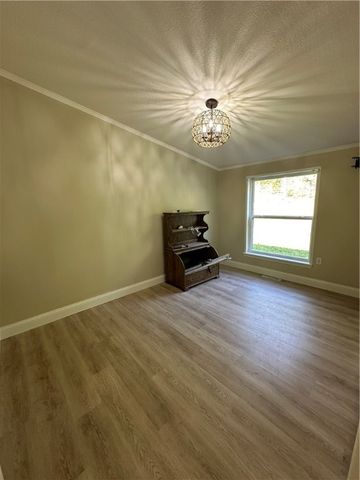 306 Chapel Fork Road, Lafayette, PA 16738