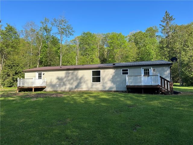 306 Chapel Fork Road, Lafayette, PA 16738