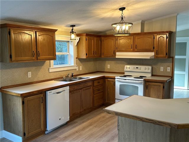 306 Chapel Fork Road, Lafayette, PA 16738