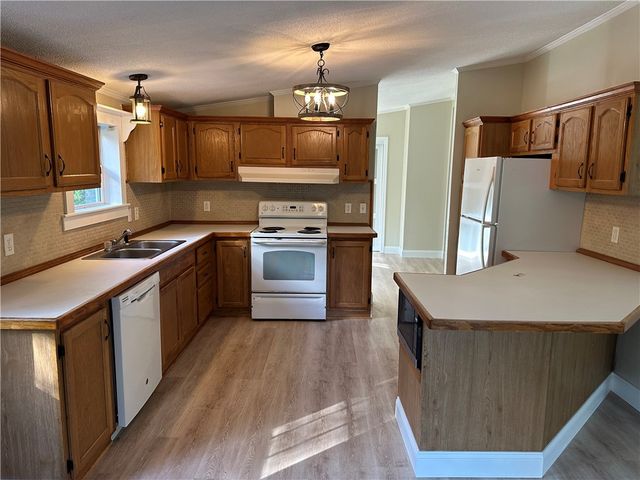 306 Chapel Fork Road, Lafayette, PA 16738