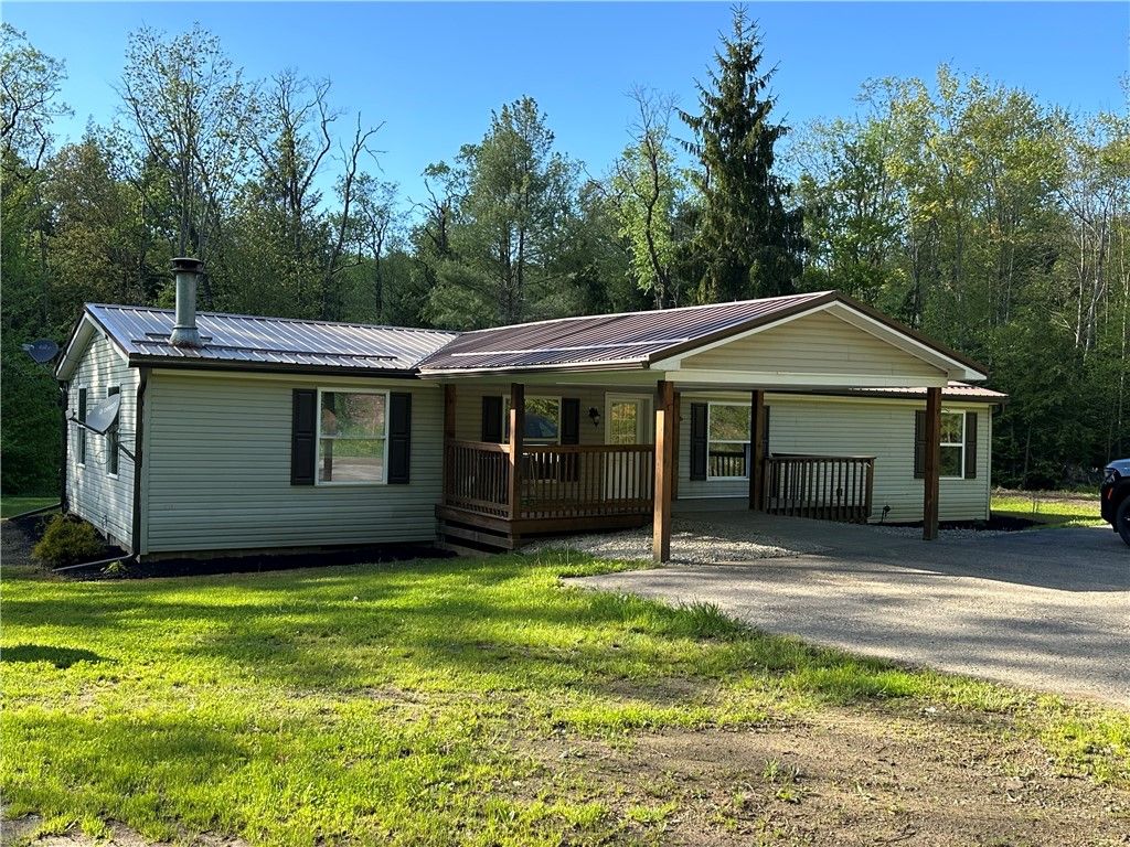 306 Chapel Fork Road, Lafayette, PA 16738