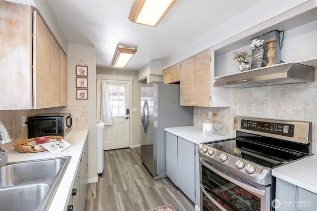 1329 Porter Street, Enumclaw, WA 98022