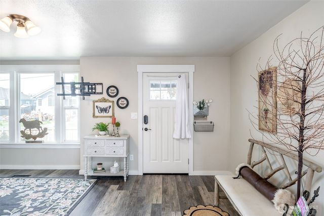 1329 Porter Street, Enumclaw, WA 98022