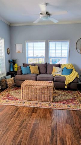 956 S Monkhouse Drive, Bolivar Peninsula, TX 77650