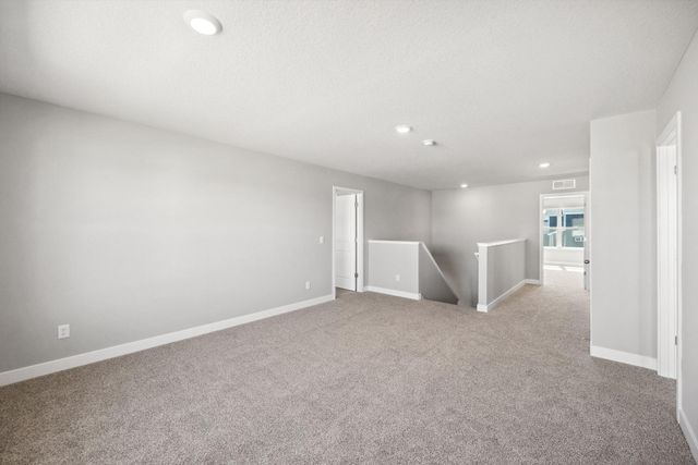2066 Kestrel Drive, Shakopee, MN 55379