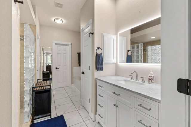 771 Hillje RD, Kingsbury, TX 78638