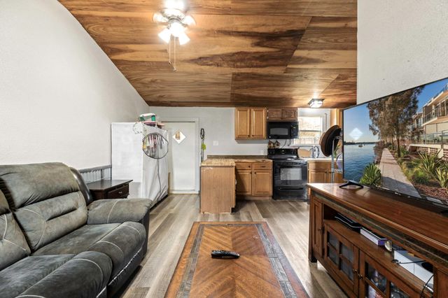 771 Hillje RD, Kingsbury, TX 78638