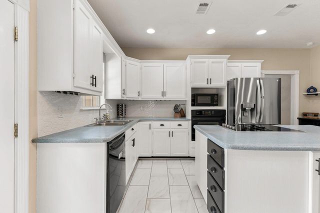 771 Hillje RD, Kingsbury, TX 78638