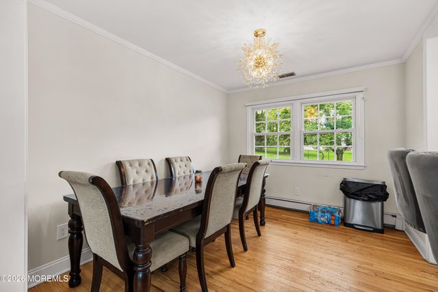 5 Travis Court, Monroe, NJ 08831