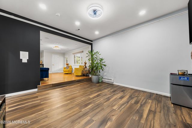 5 Travis Court, Monroe, NJ 08831